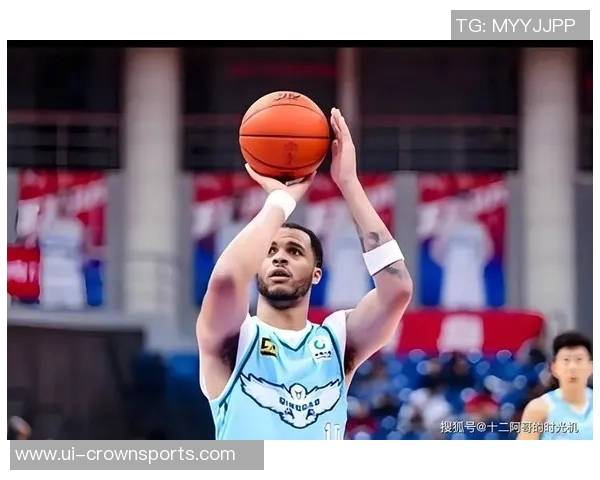 奎因近期表现抢眼场均23分助攻6次争夺最佳新秀荣誉 奎因近期表现抢眼场均23分助攻6次争夺最佳新秀荣誉