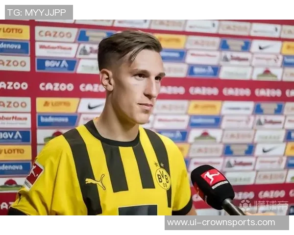 姆伯莫社交媒体分享庆祝照表达平局失望但仍为扳平比分感到欣慰 姆伯莫社交媒体分享庆祝照表达平局失望但仍为扳平比分感到欣慰